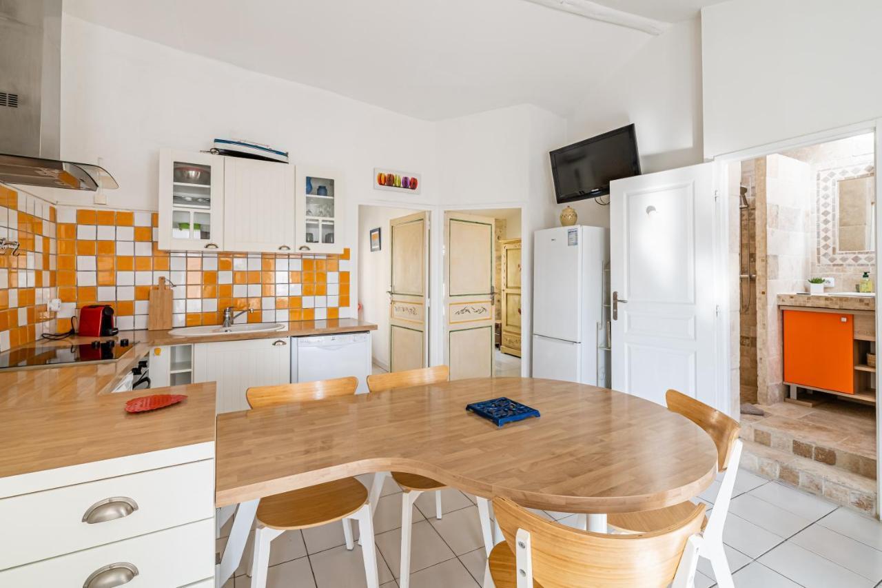 Le Clocher Par Dodo-A-Cassis Bagian luar foto